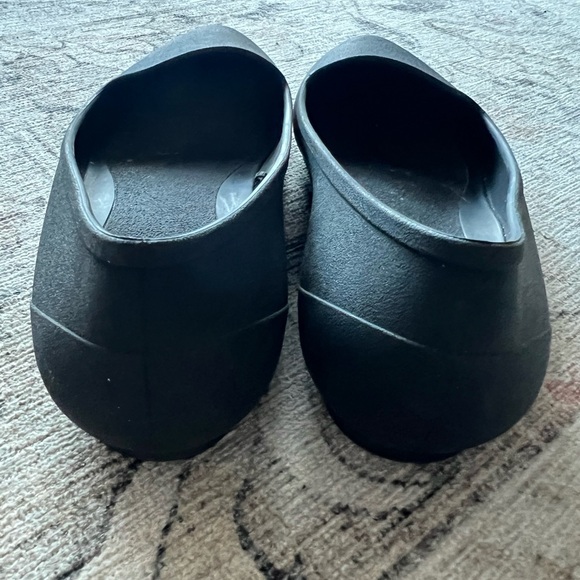 Crocs Eve Almond Toe Ballerinas size 8 - Picture 5 of 6